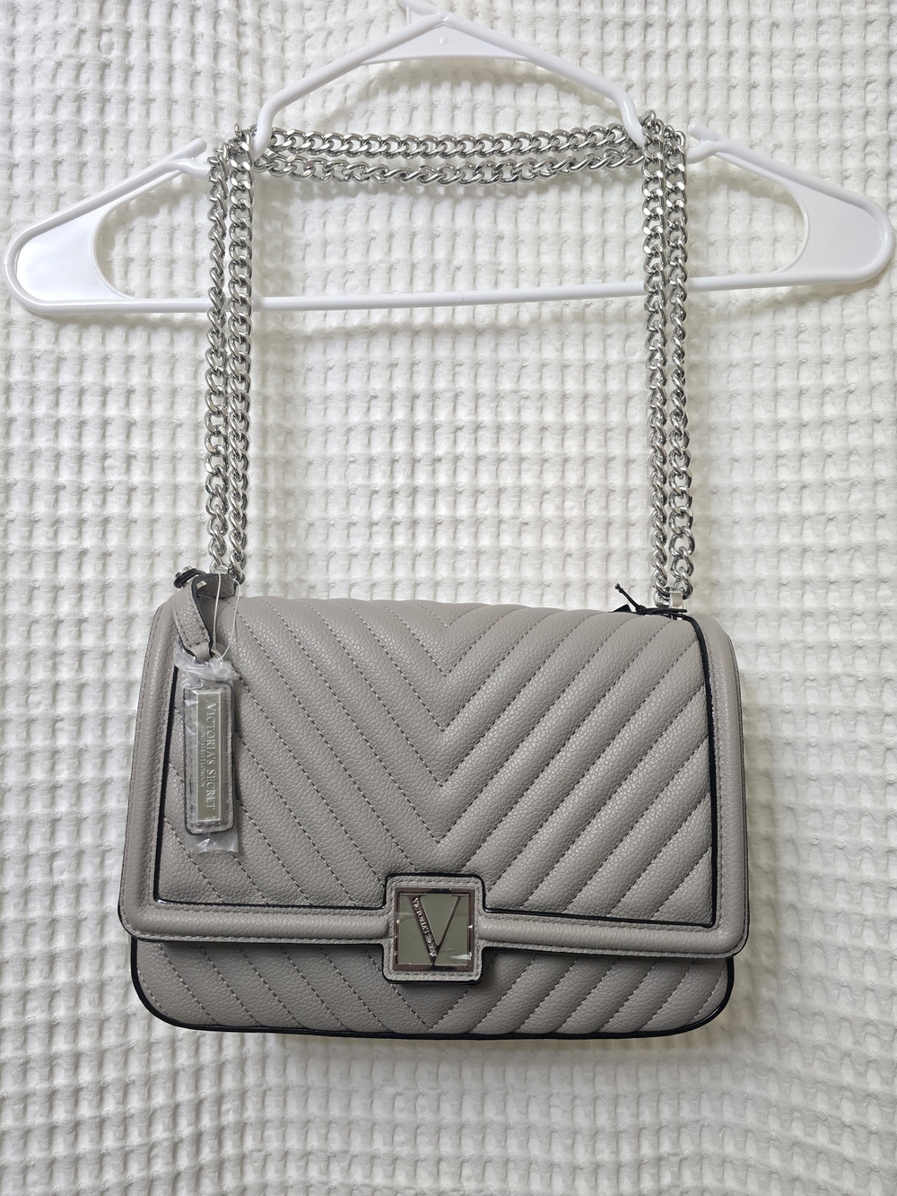 Victoria's Secret Quilted Chevron Shoulder Bag in Light Gray with Silver Chain